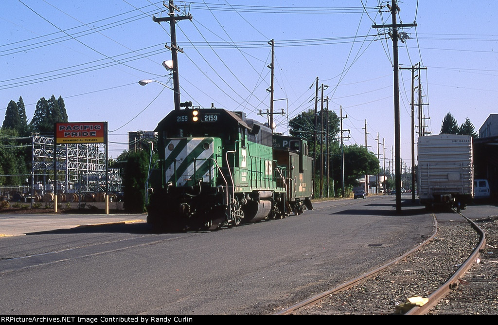 BN 2159 on Beaverton Road Switcher